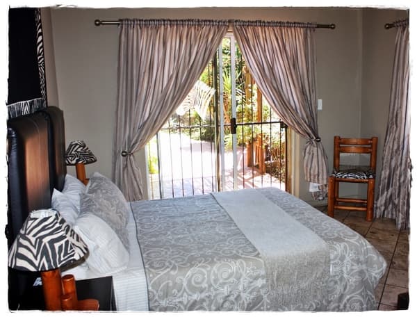 Luxury guest room at Safari Travelodge in Kuruman